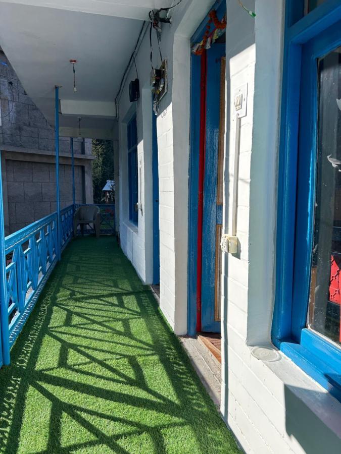 Tiny Spot Hostel Manāli Exterior foto